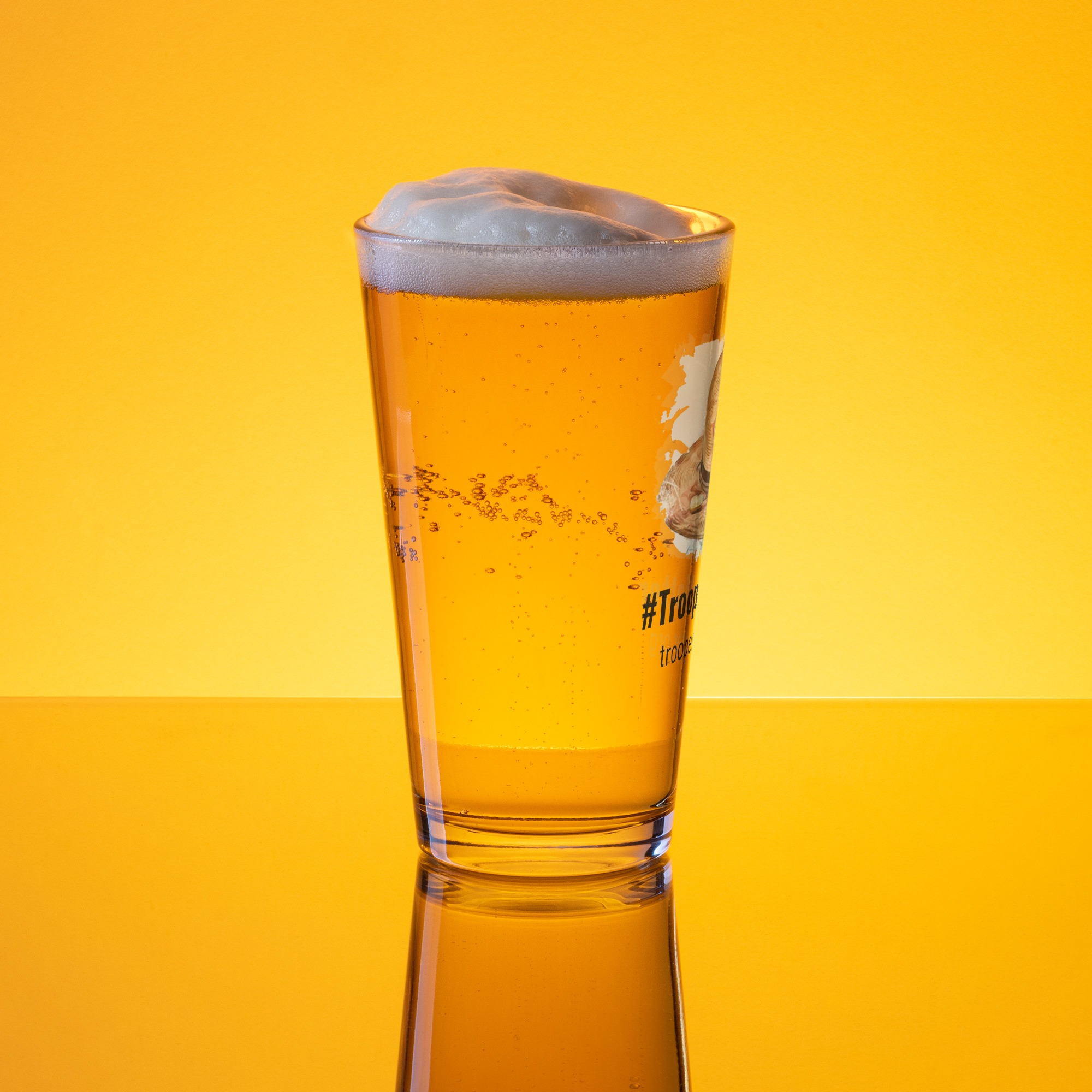 #troopersmatter - Shaker pint glass - Image 3